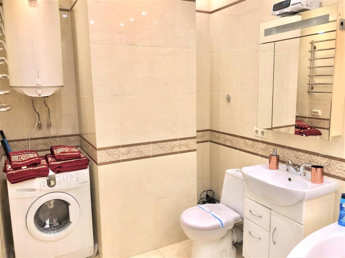 Vip Апартаменти З Видом На Озеро Kiev Exteriör bild